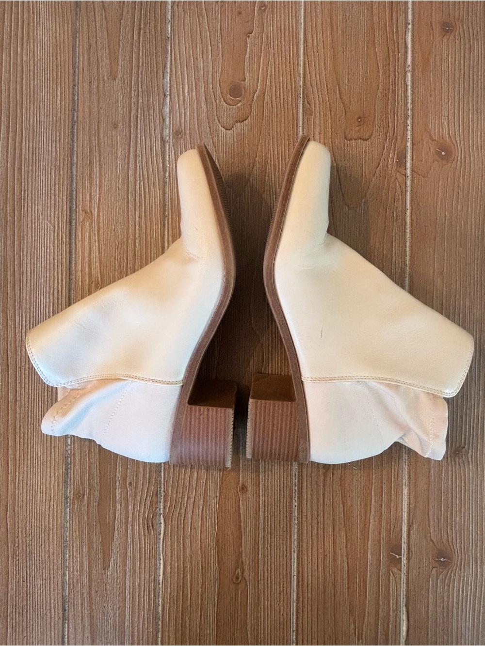 Just Fab Cream Block Heel Alexis Ankle Bootie Size 9.5